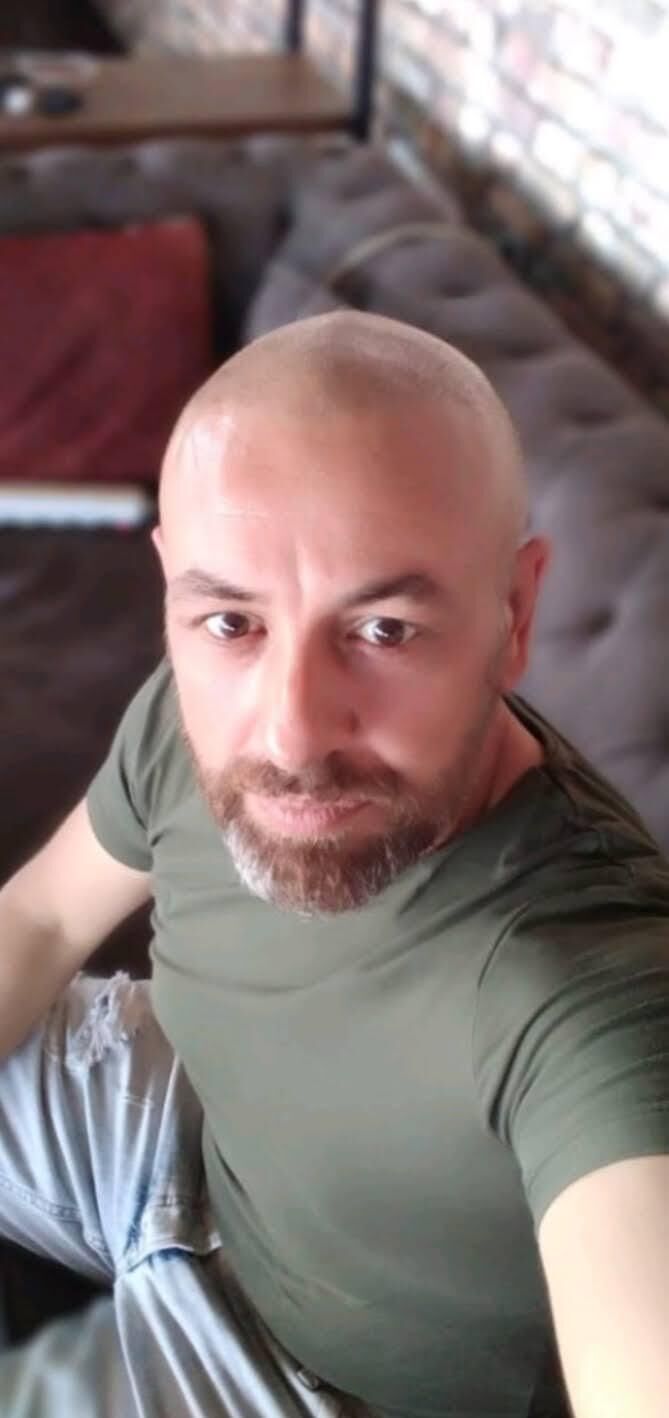  30070681  Serkan, 39 ,    