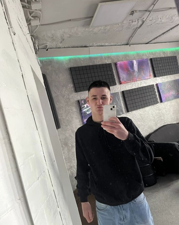  34564031  , 22 ,    