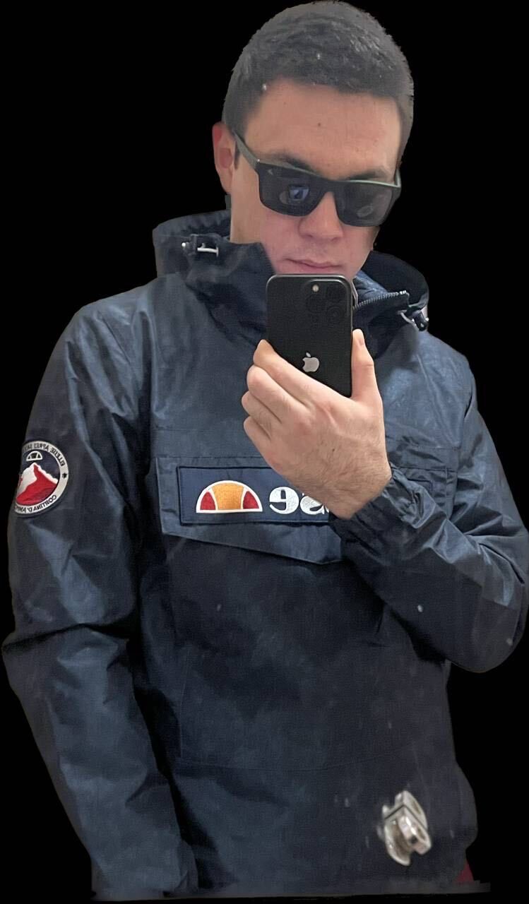  33276561  , 25 ,    