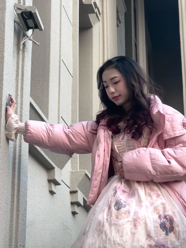  48127311  Roma, 20 ,    Daqing