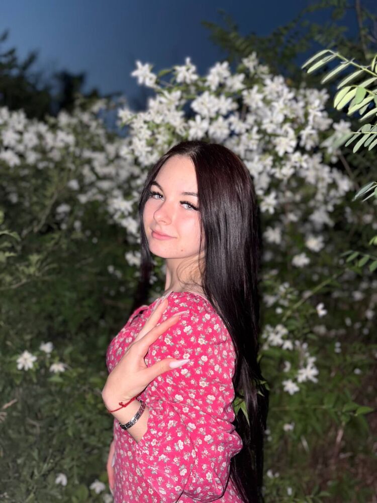  53174251  Yulia, 18 ,    