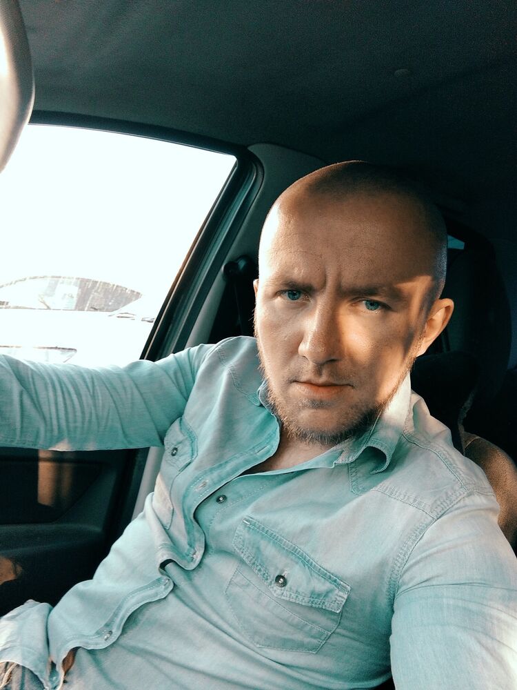  43801101  Oleg, 30 ,    