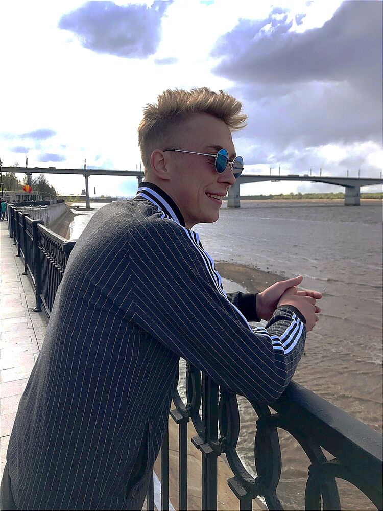  35786561  Vyacheslav, 22 ,    