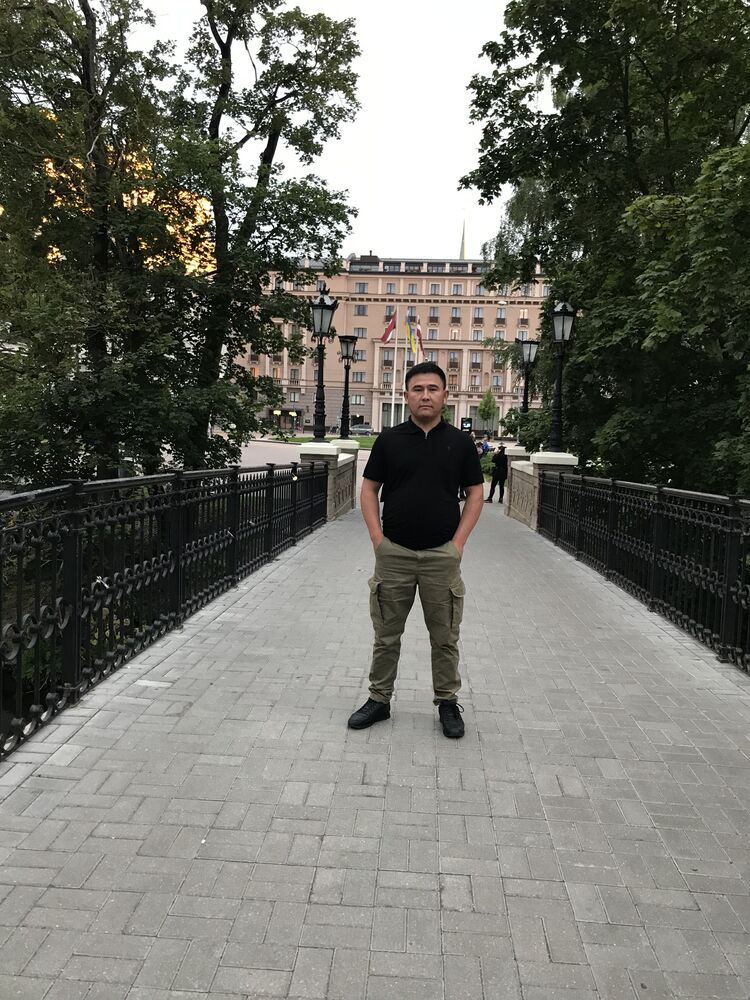  ,   John, 33 ,   ,   
