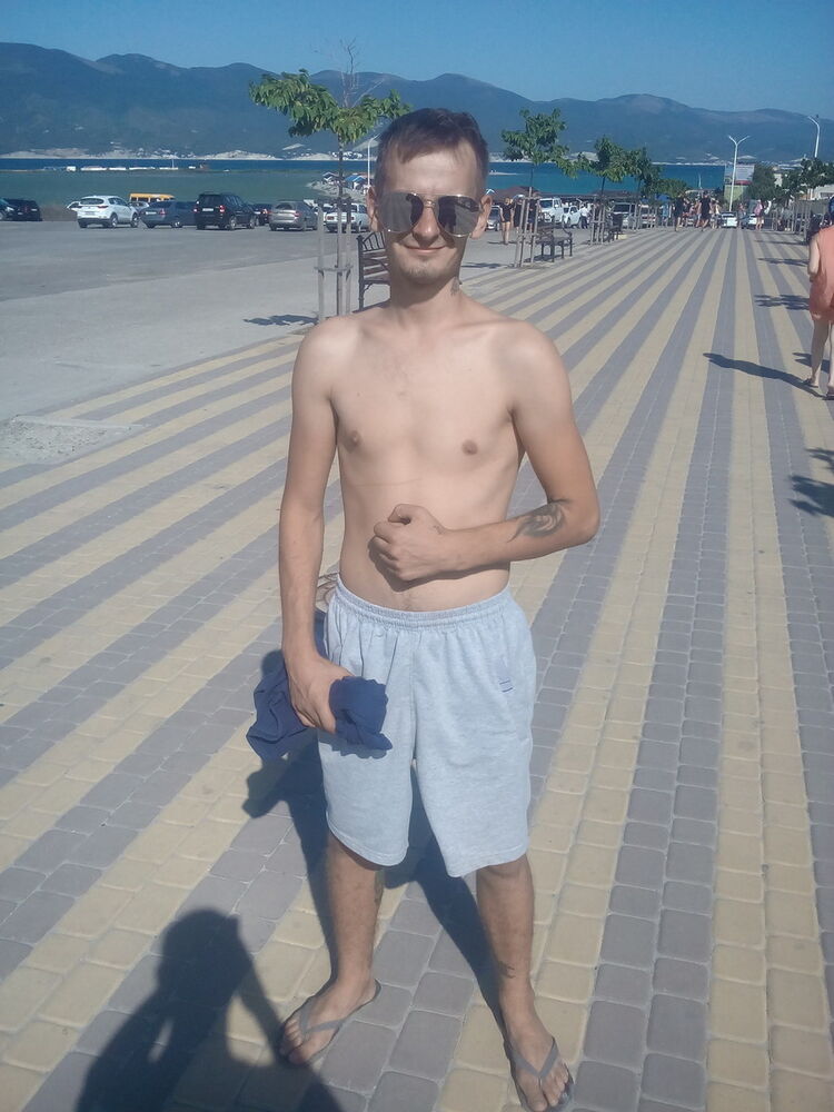  ,   Pavel, 31 ,   ,   , c 