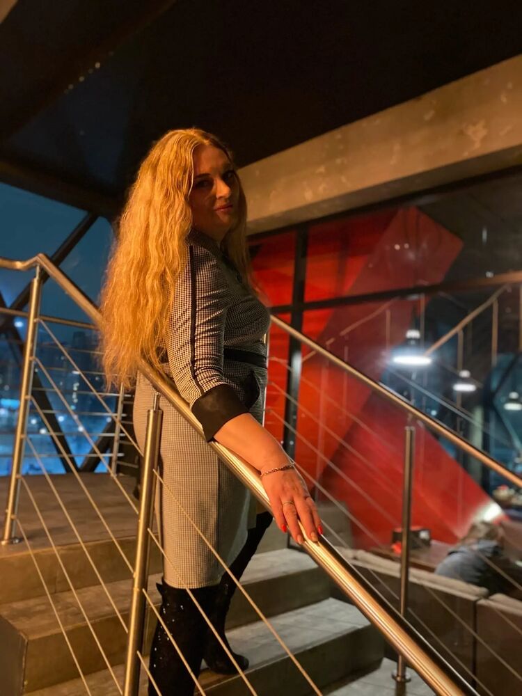   ,   Alyona, 42 ,   c 