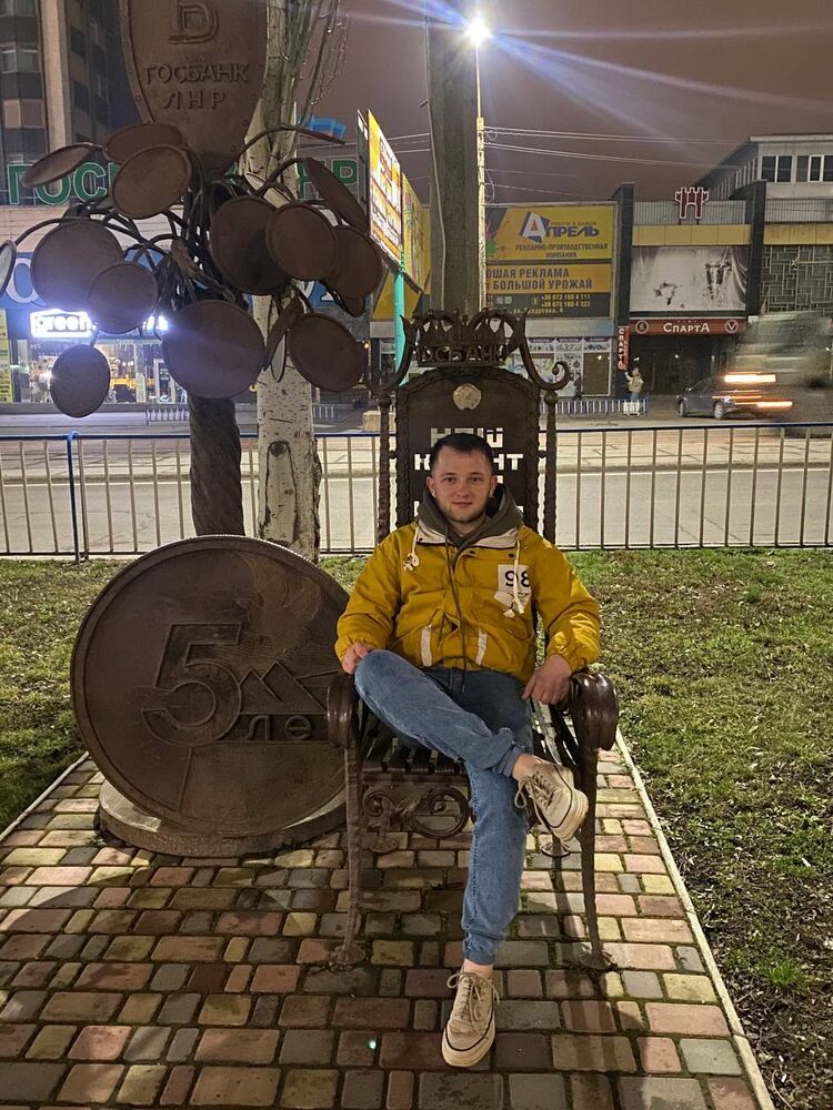  ,   Vlad, 28 ,   ,   
