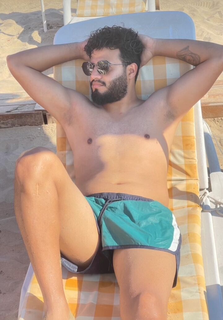  47342651  , 34 ,    
