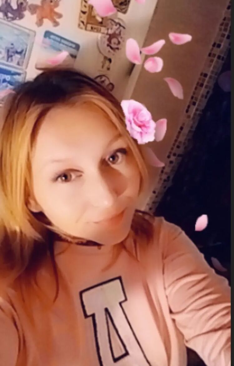  52153491  Angel, 30 ,    