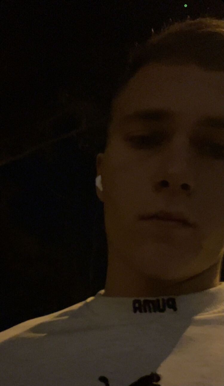  49851581  , 23 ,    