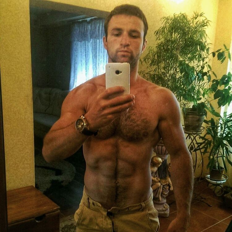  ,   Furriq, 31 ,   ,   , c 