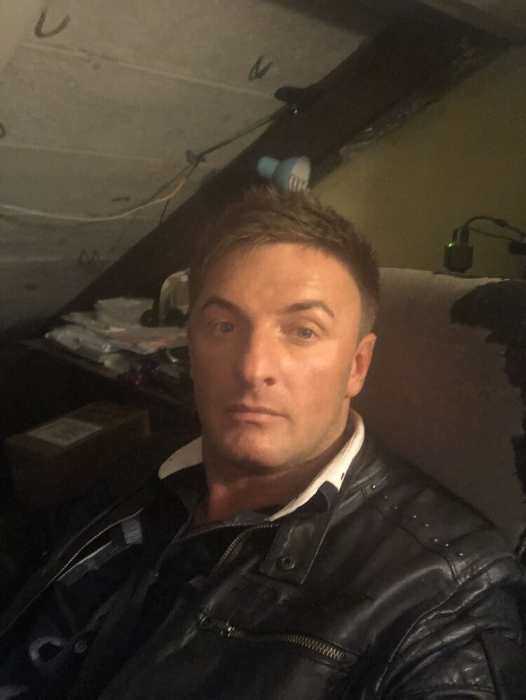  40801931  , 37 ,    