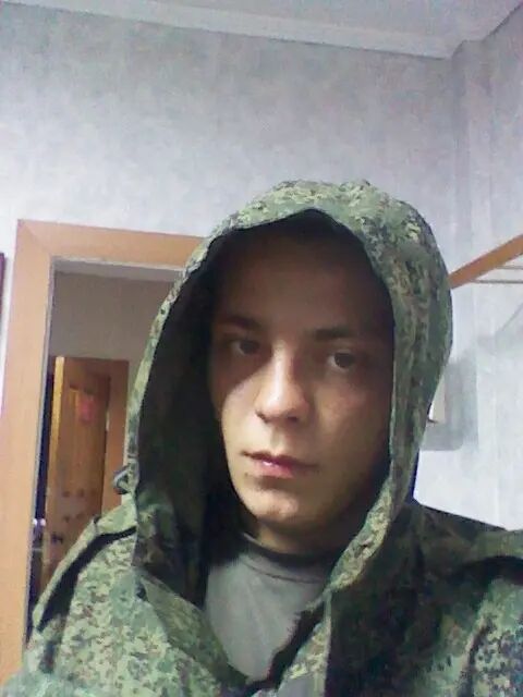  30430921  , 28 ,    