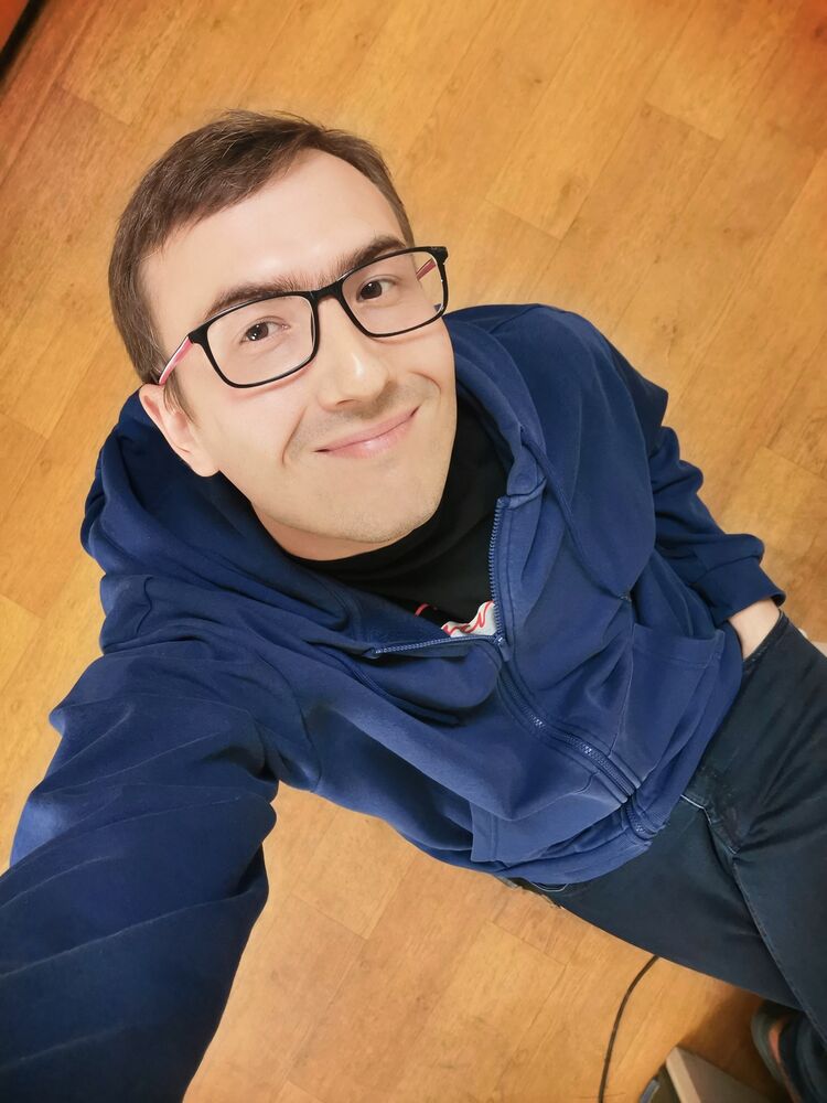 44949151  , 31 ,    