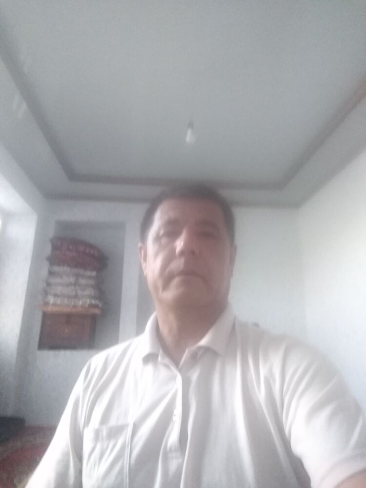  44322291  Shuhrat, 51 ,    