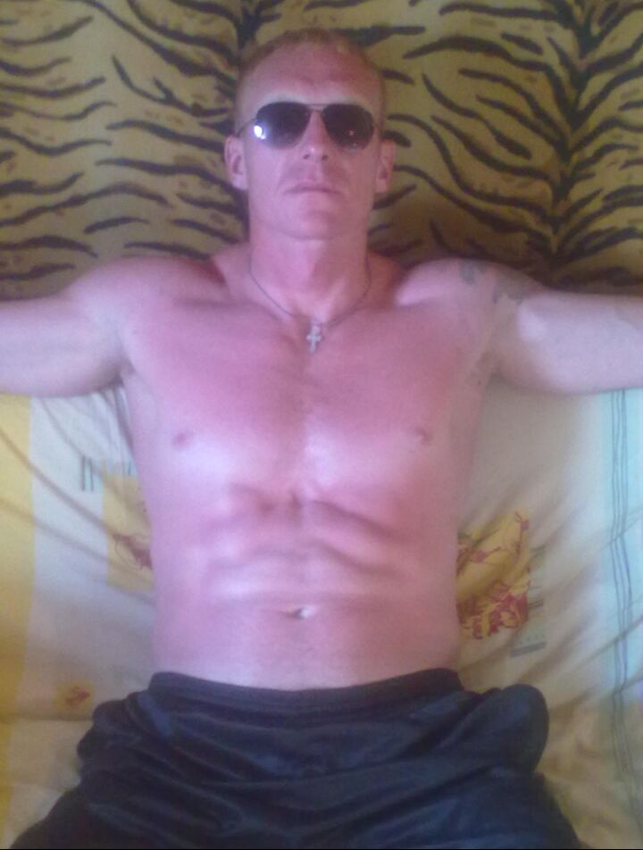  35981551  , 44 ,    