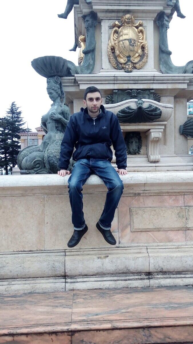  ,   Levon, 29 ,   ,   , c 