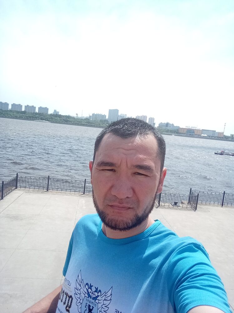  35733881  , 32 ,    