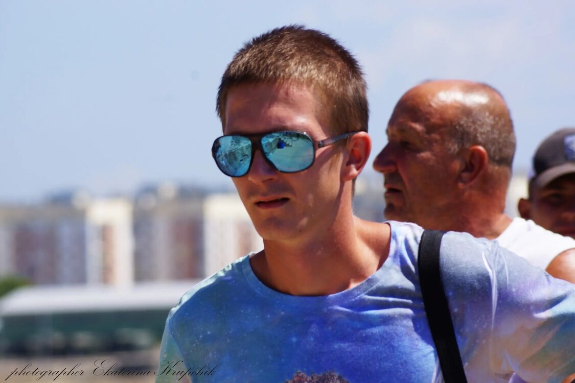  26877711  Boris, 30 ,    