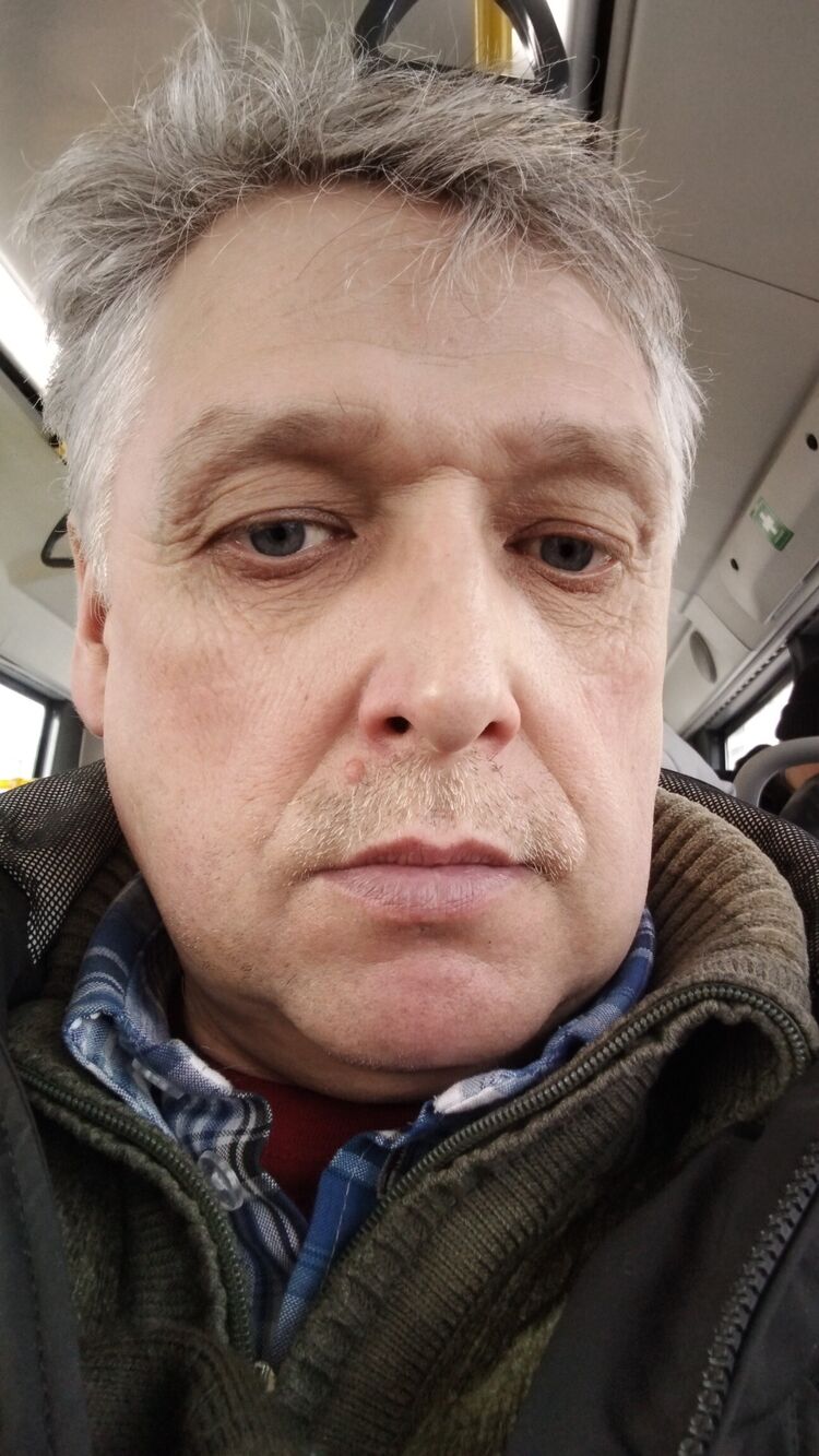  50406521  Evgeniy, 52 ,    
