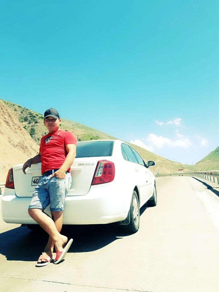  ,   Iskandar, 31 ,   ,   