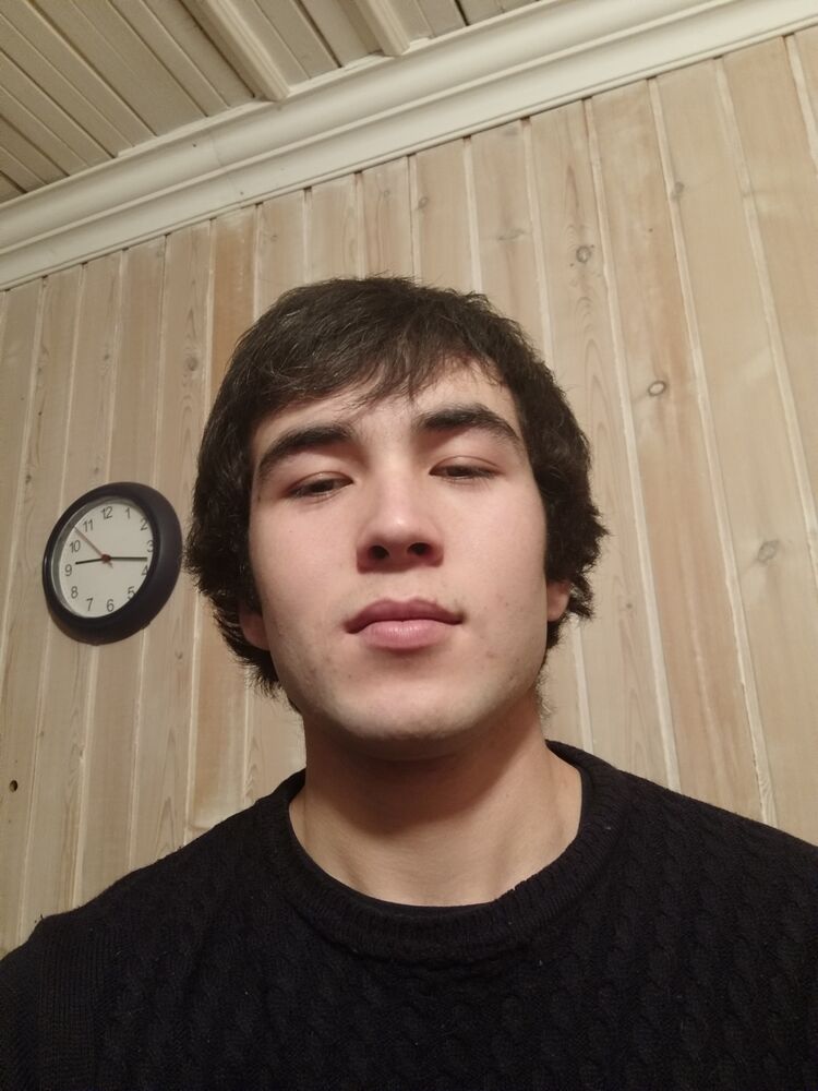  30589711  Alek, 28 ,    