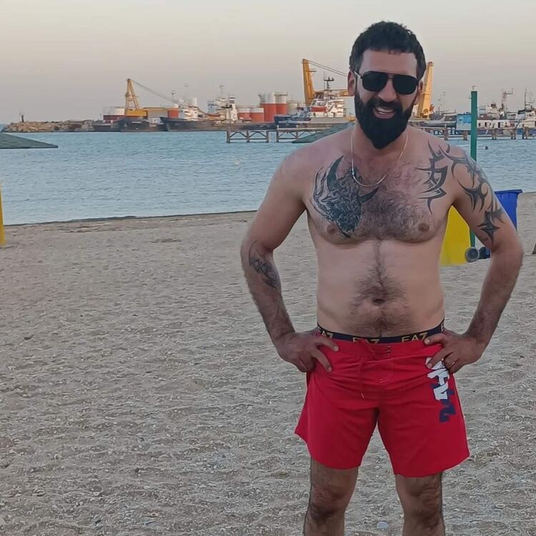  ,   Niko, 34 ,   ,   