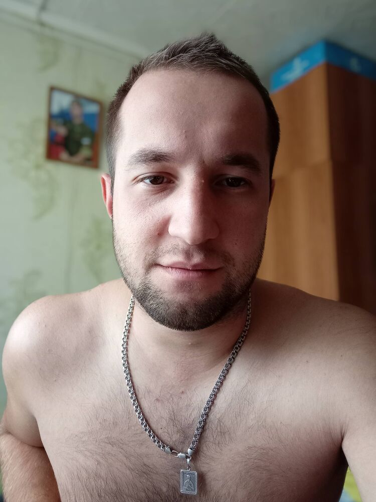  30296471  , 27 ,    