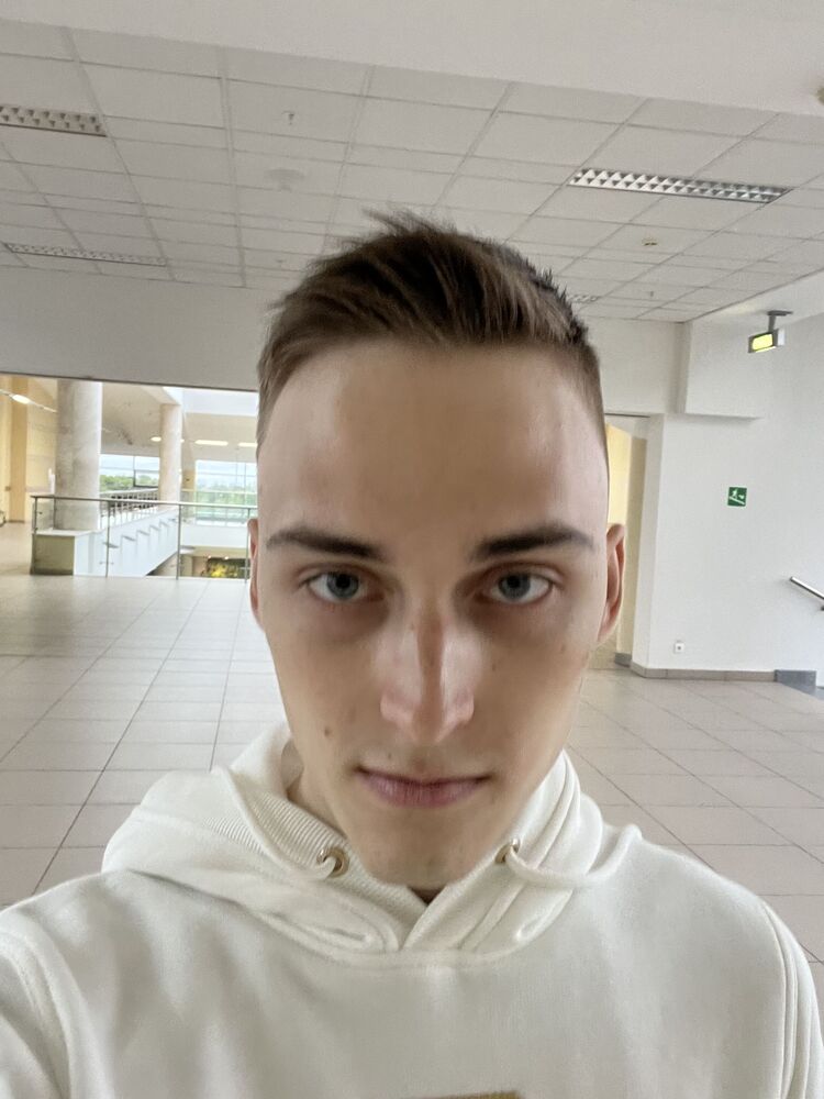  31079581  Nikita, 24 ,    