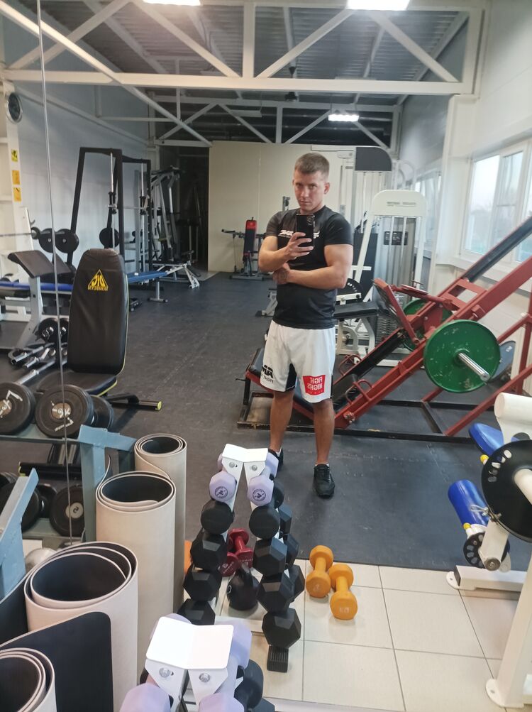  54288081  Ivan, 29 ,    