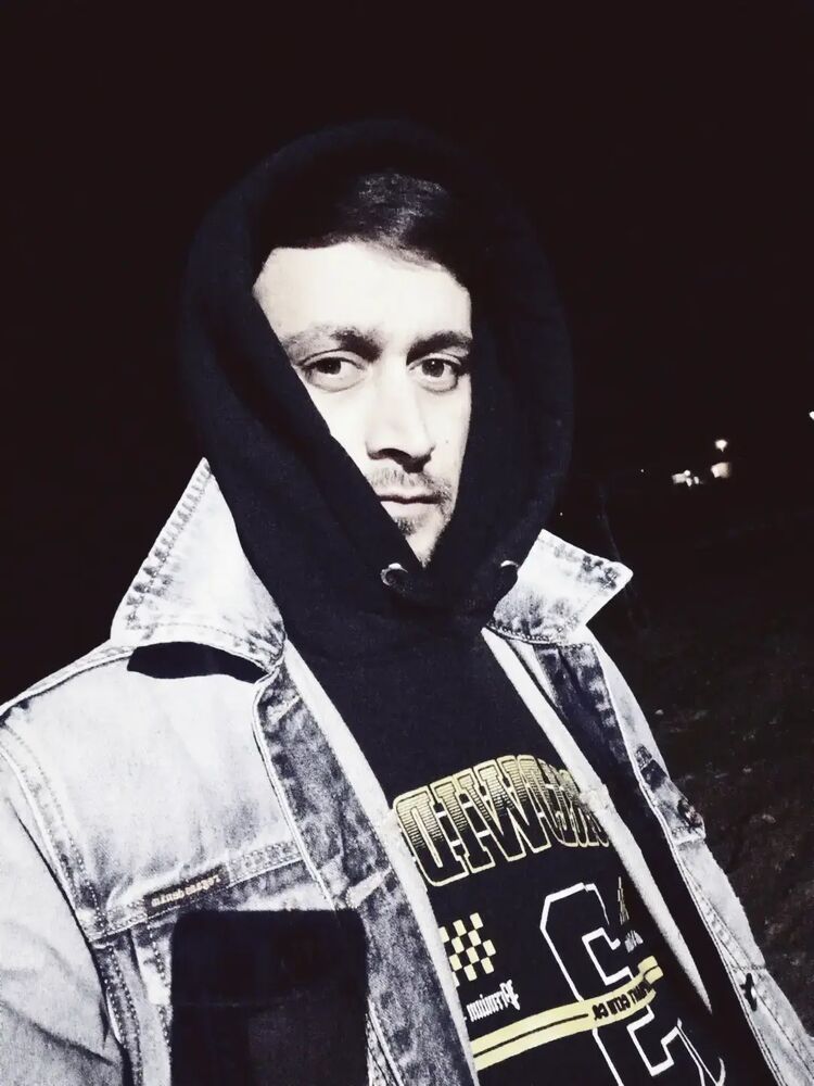  45988311  Turqut, 35 ,    