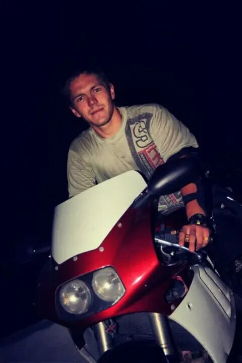  52572511  IceMan, 35 ,    