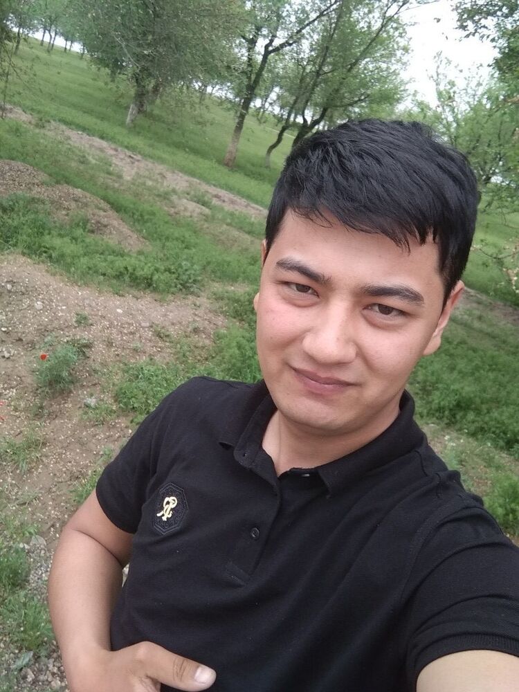 17382531  Hayotbek, 31 ,    