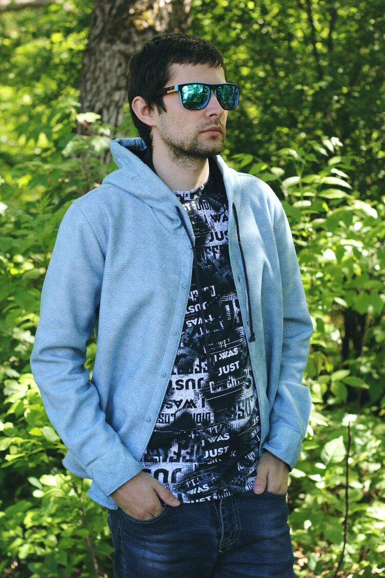  53938951  Andor, 30 ,    