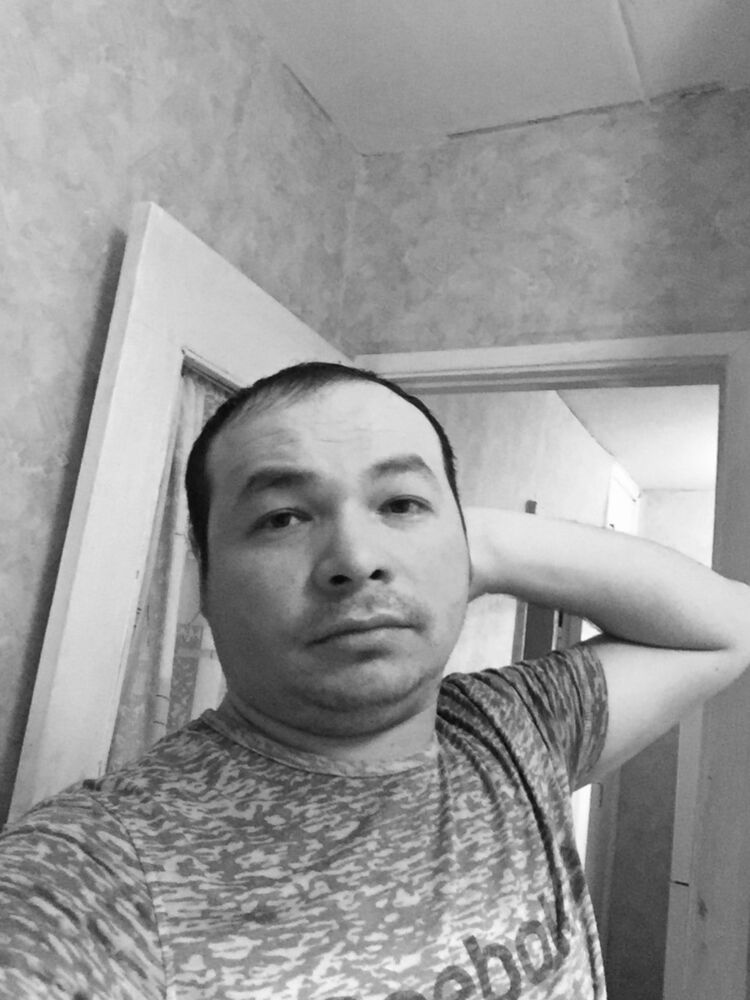  14830291  Elyorzhon, 32 ,    