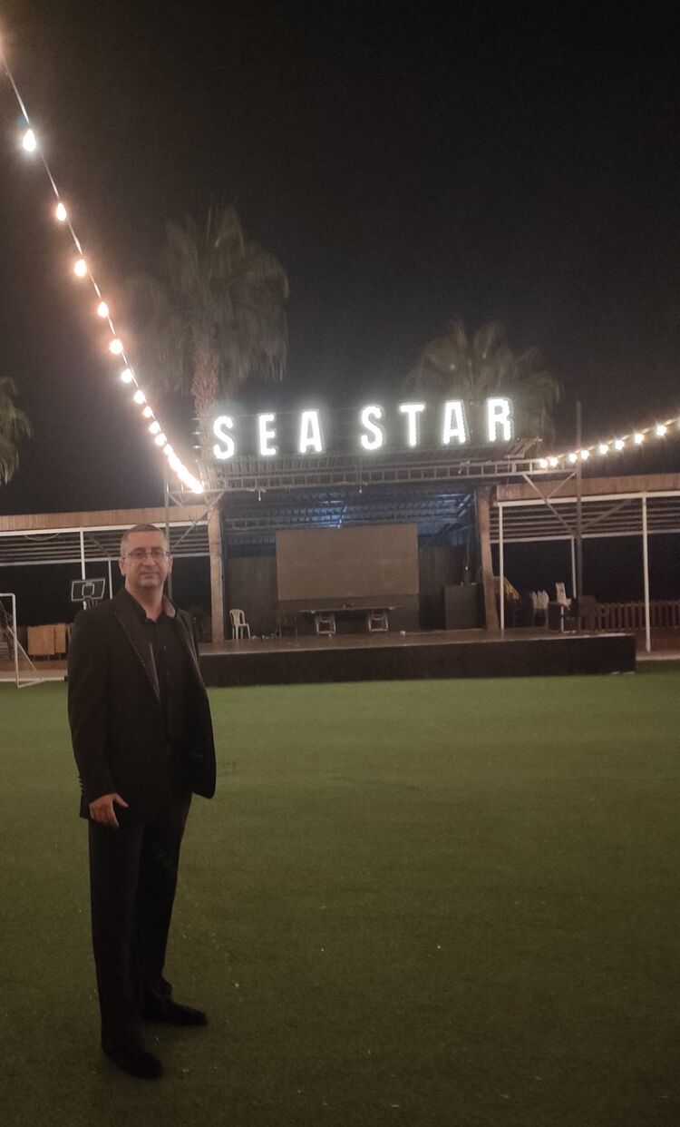  54205061  B, 43 ,    -