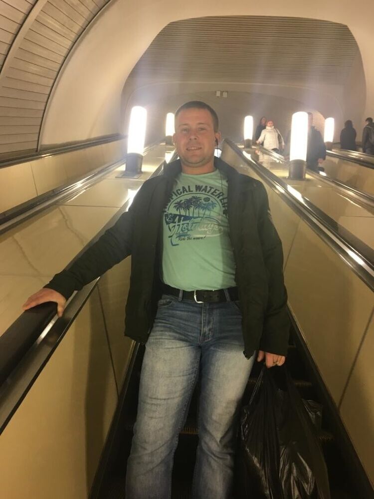 25025871  , 35 ,    