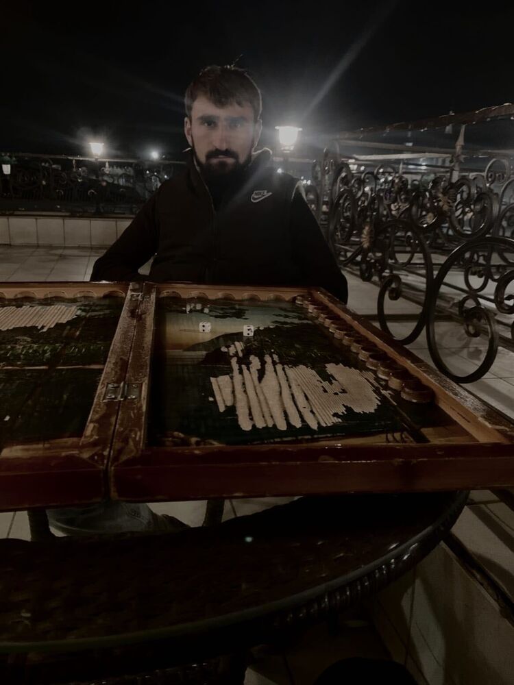 ���� 42155371 ������� Armen, 28 ���, ���� ���������� � �����������