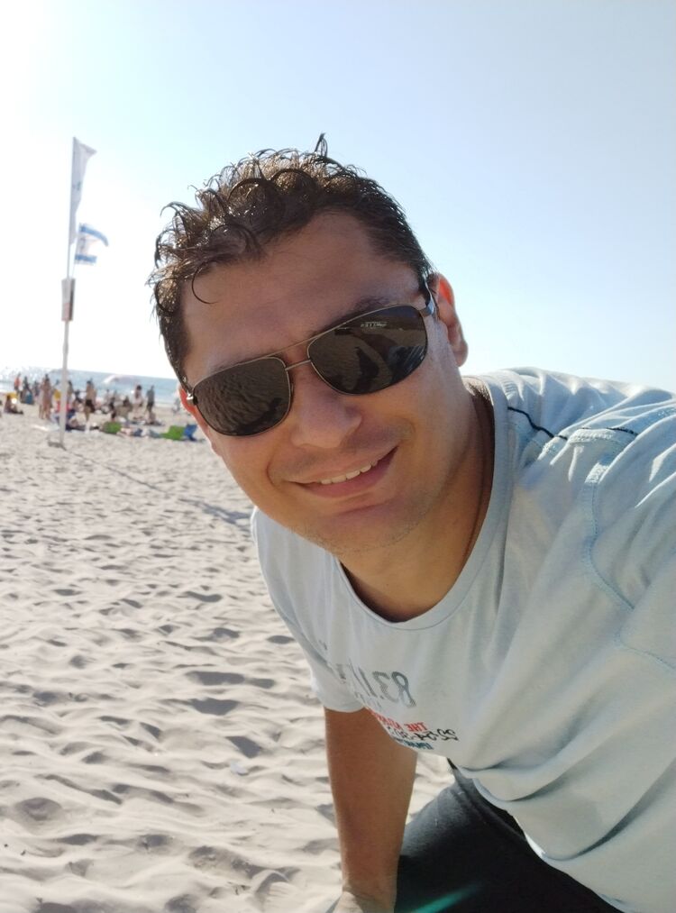  45672901  Leon, 47 ,    Tel Aviv-Yafo