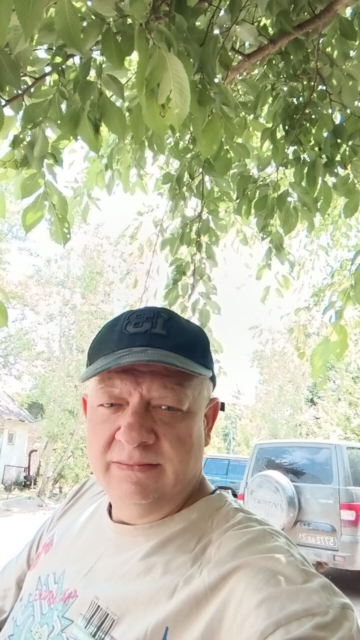  53032821  , 46 ,    