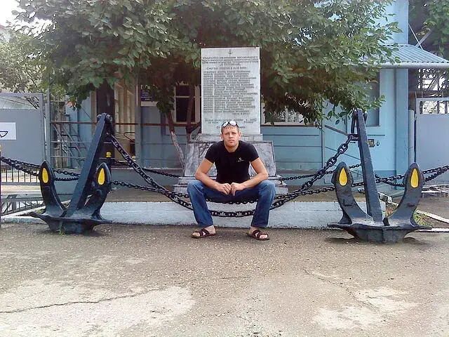  25599191  , 44 ,    