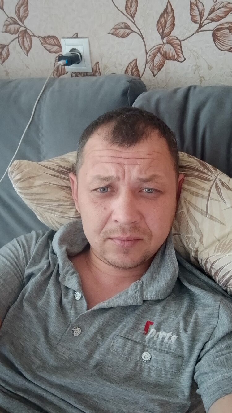  53007381  Alexander, 40 ,    