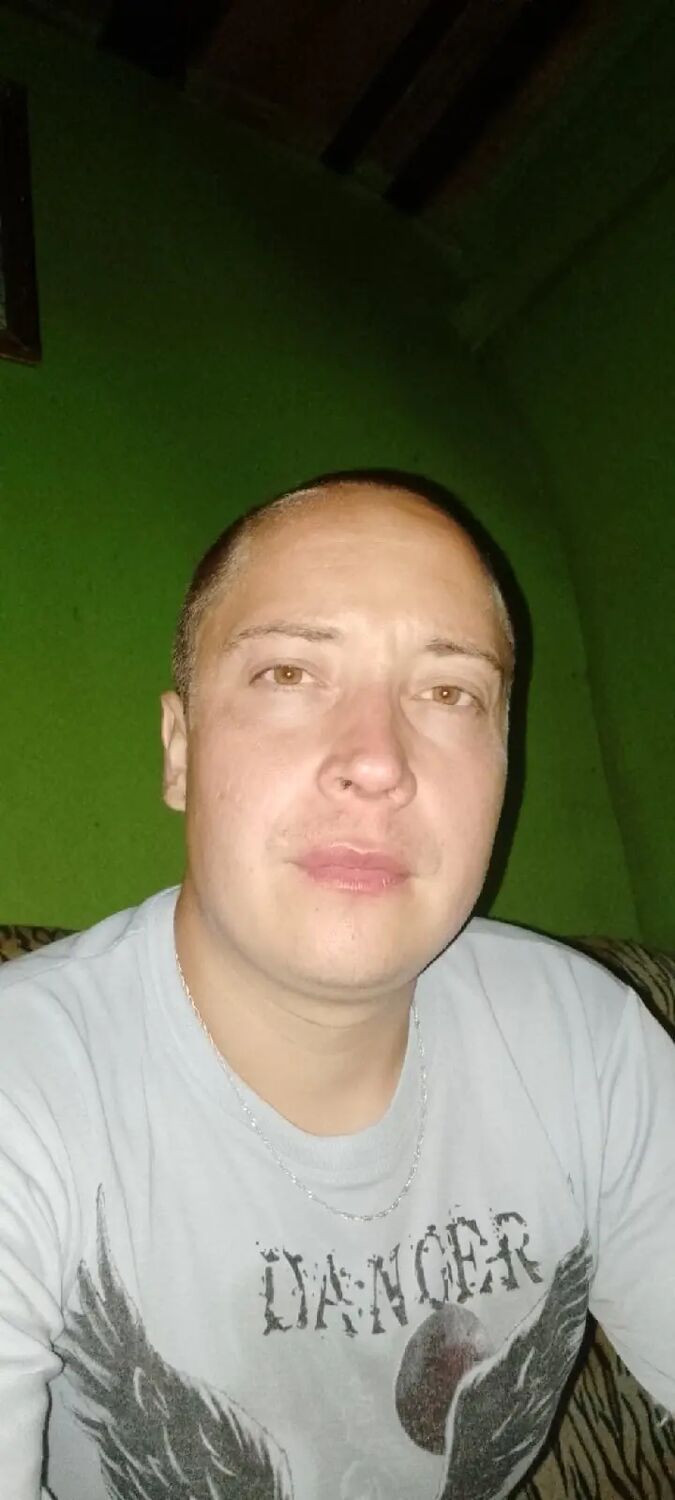  30729471  C, 32 ,    