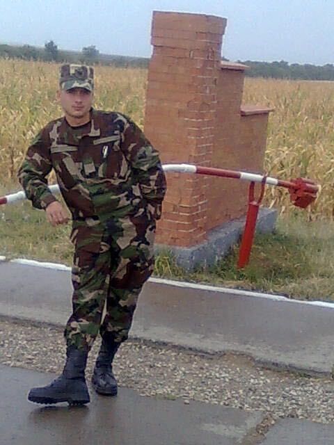  34264381  Vasile, 35 ,    
