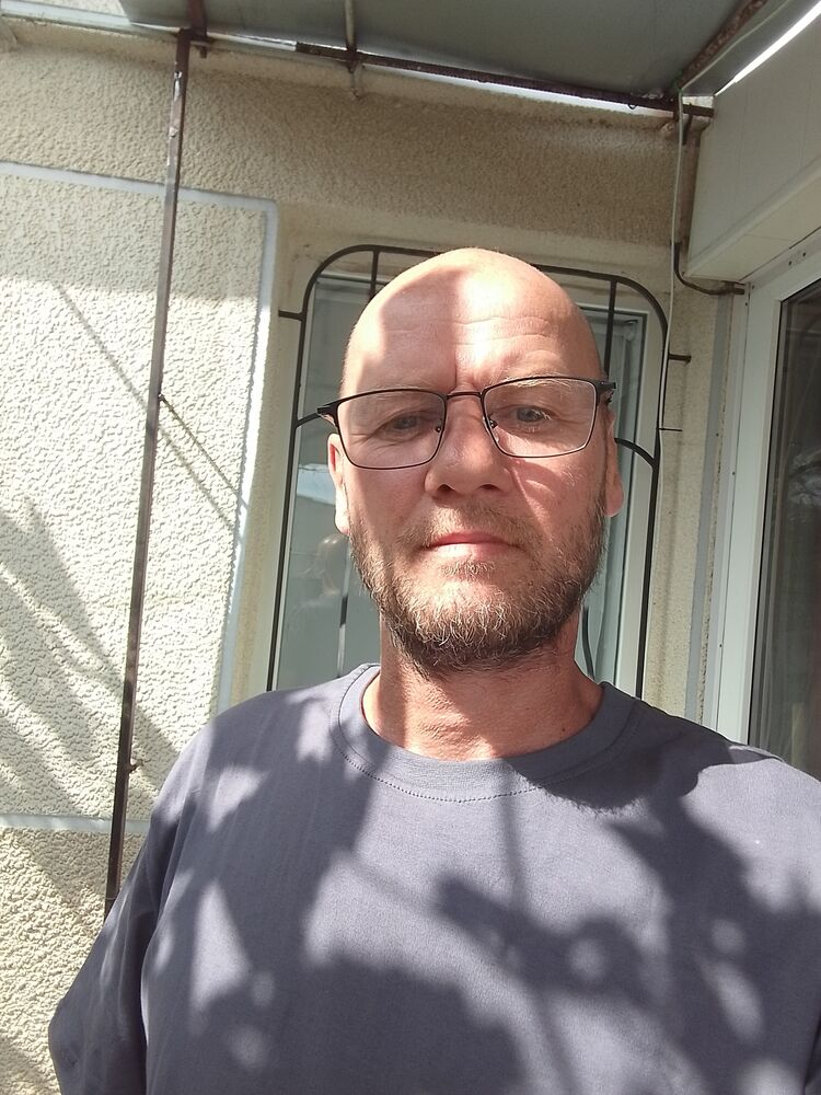  53646791  Ivan, 48 ,    