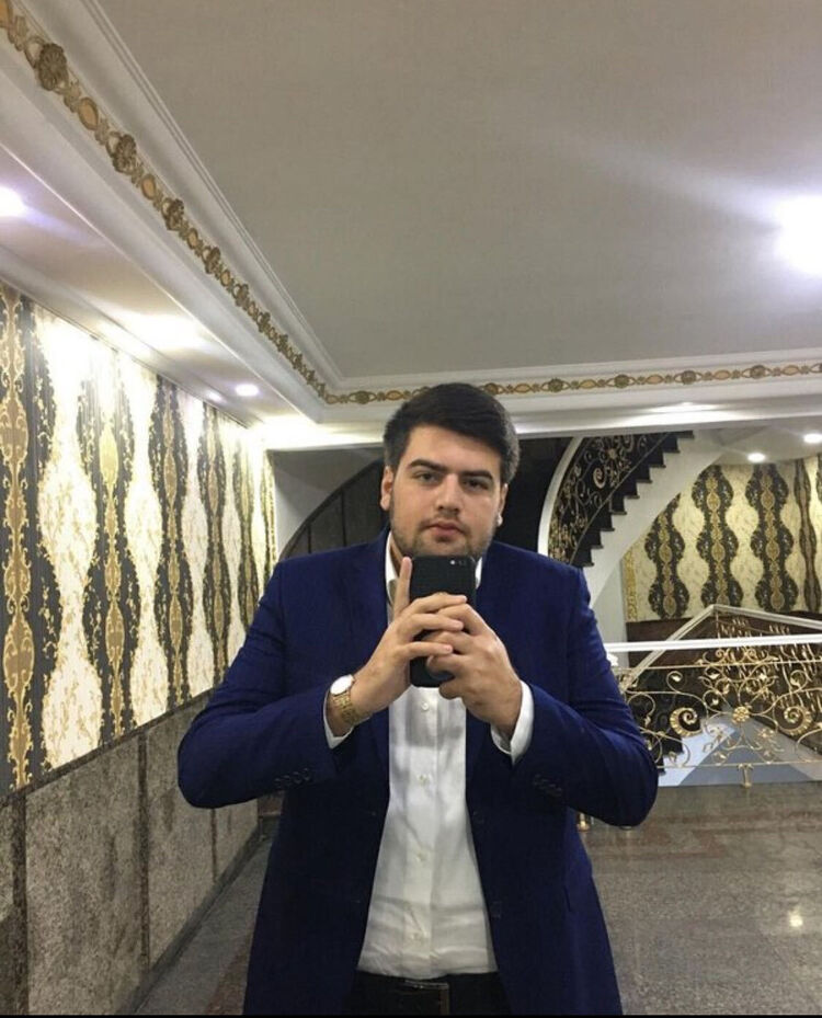  48732741  Sarkhan, 22 ,    