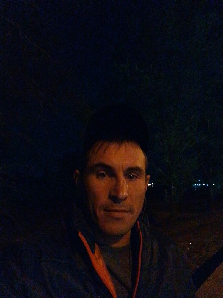  46676911  , 33 ,    