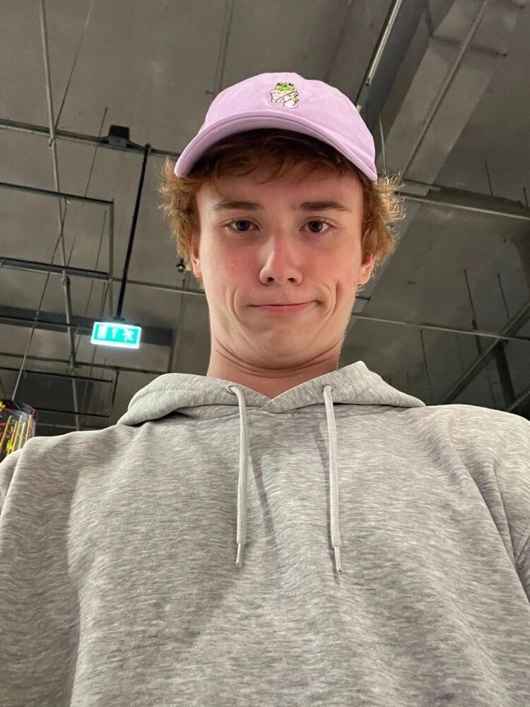  54090171  , 20 ,    -