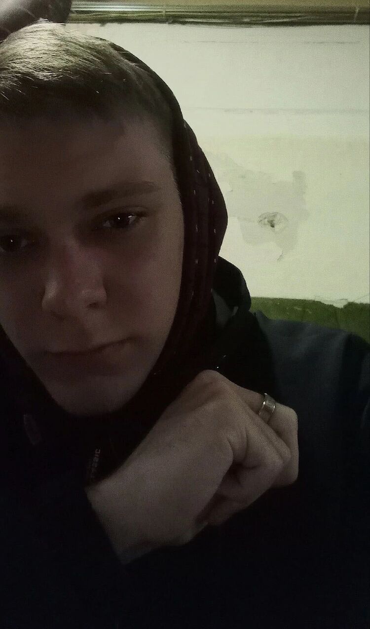  42590781  , 23 ,    