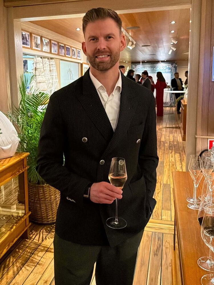 ���� 55635311 ������� �����, 34 ����, ���� ���������� � ������